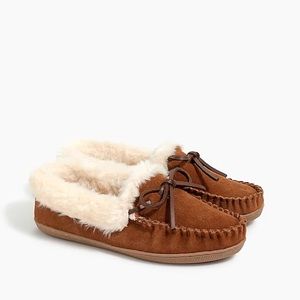 NWT Suede Faux-Shearling Moccasin Slippers in Dark Nutmeg